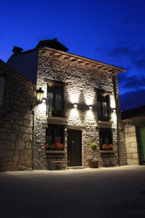 Hotel Rural La Tenada Carcedo de Burgos Esterno foto